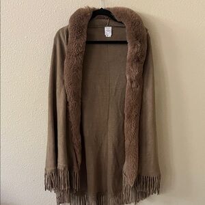 Faux Fur Trim Taupe Open-Front Fringe Poncho